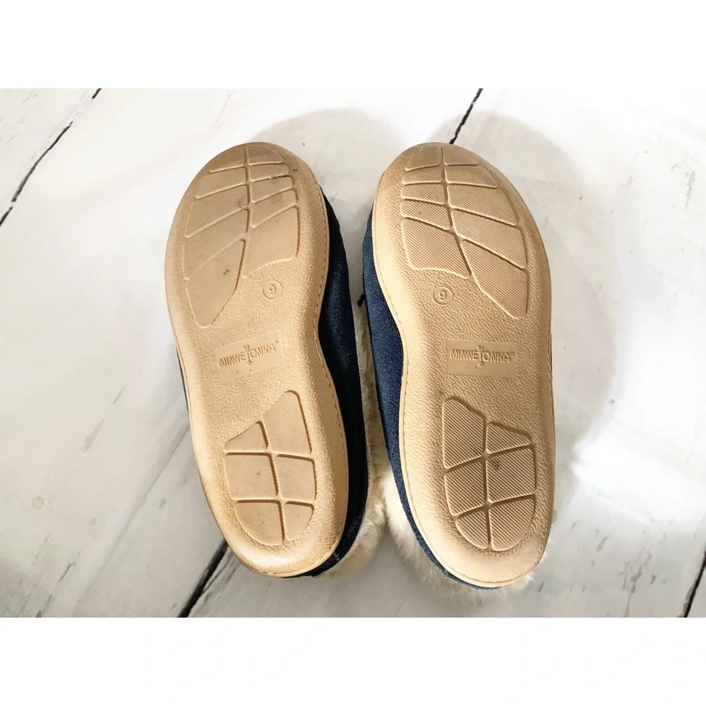 Minnetonka Blue Slippers Shoes Size 9 - Picture 9 of 12